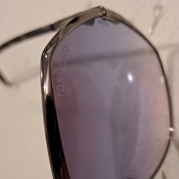 NWT Tom Ford Sunglasses - Picture 6 of 11